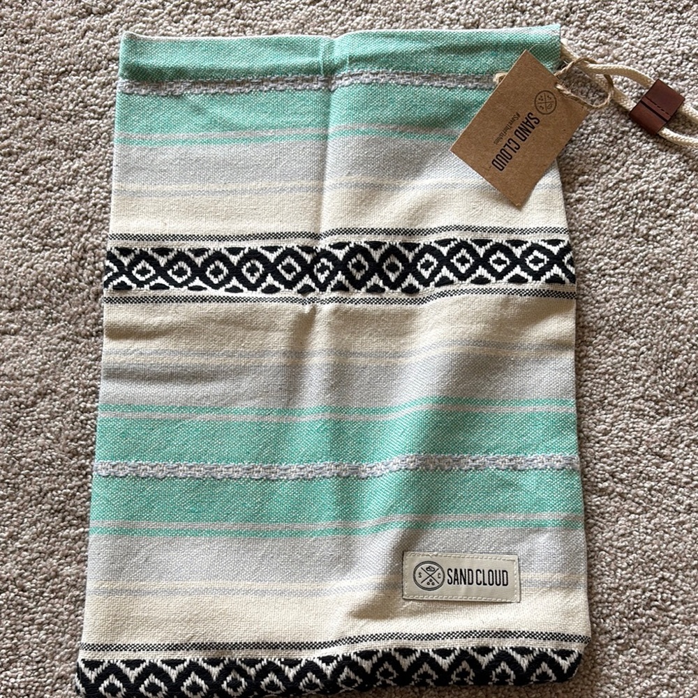 Sand Cloud Travel Bag NWT